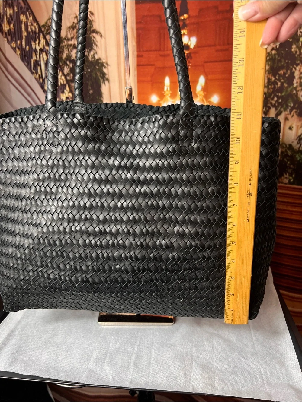 Madewell Cow Leather Handwoven Tote with seamless construction, black 🖤 - Picture 8 of 17